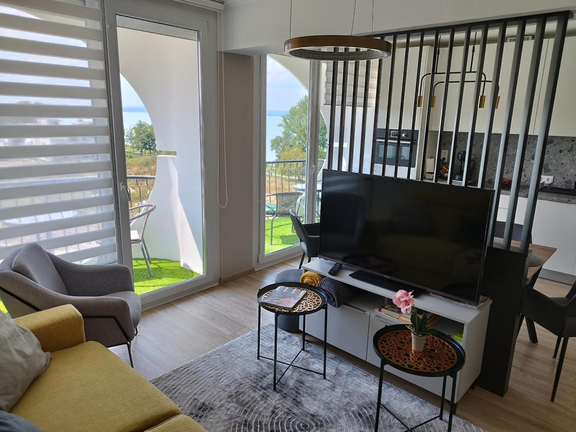 Silver Harmony Apartman Siófok Eksteriør billede